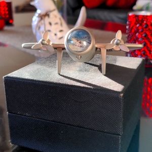 Pearl Harbor airplane clock